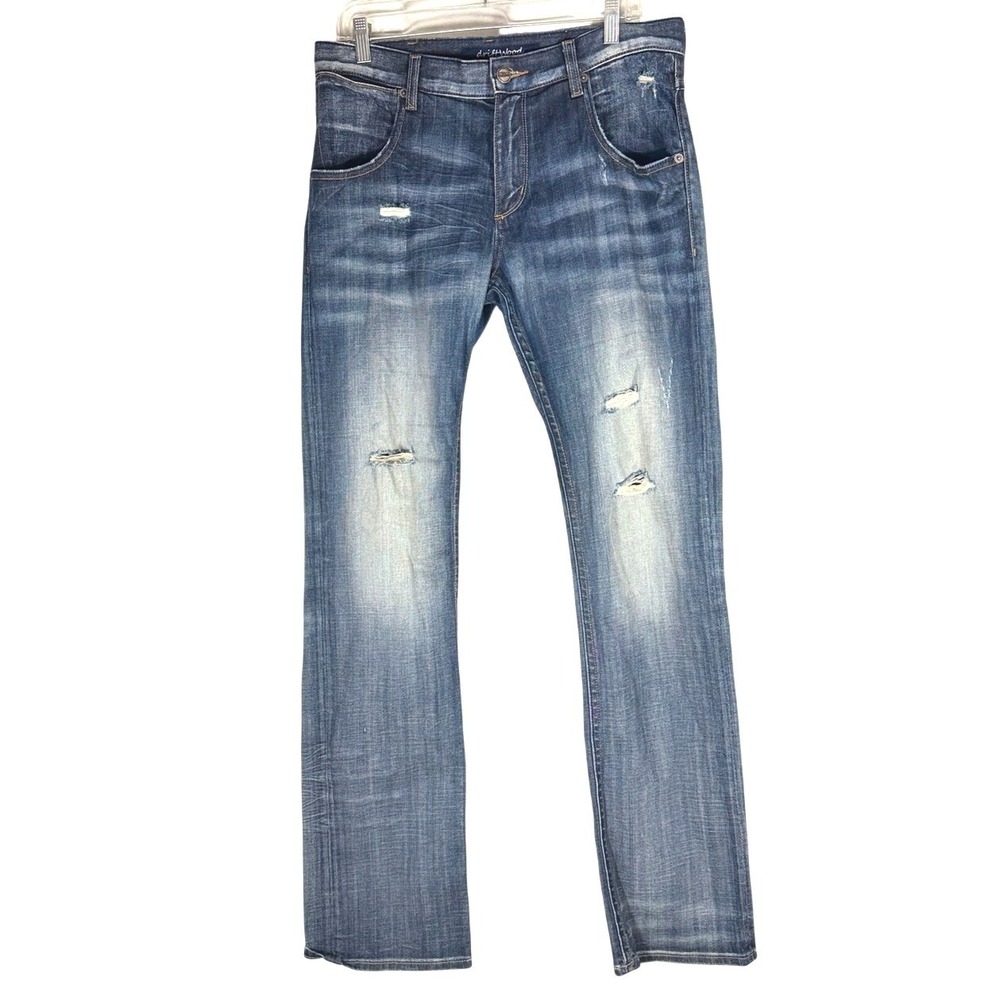 Driftwood Women's size 32 Distressed straight leg Stretch Blue Denim Jeans